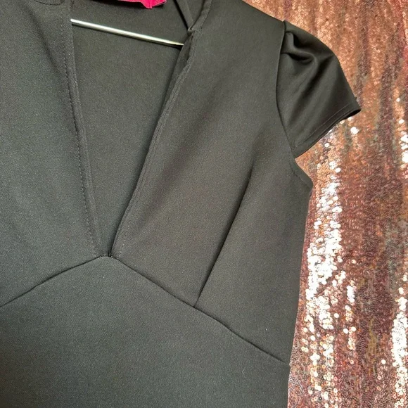 Boohoo Cap Sleeve Peplum Midi Black Dress - Picture 12 of 13